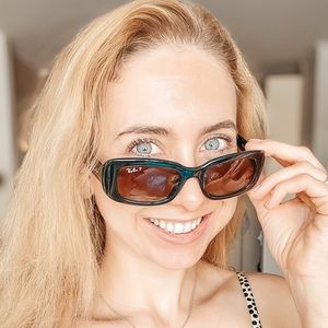 Black Ray Ban Polarized Bond Girl Sunglasses 4122